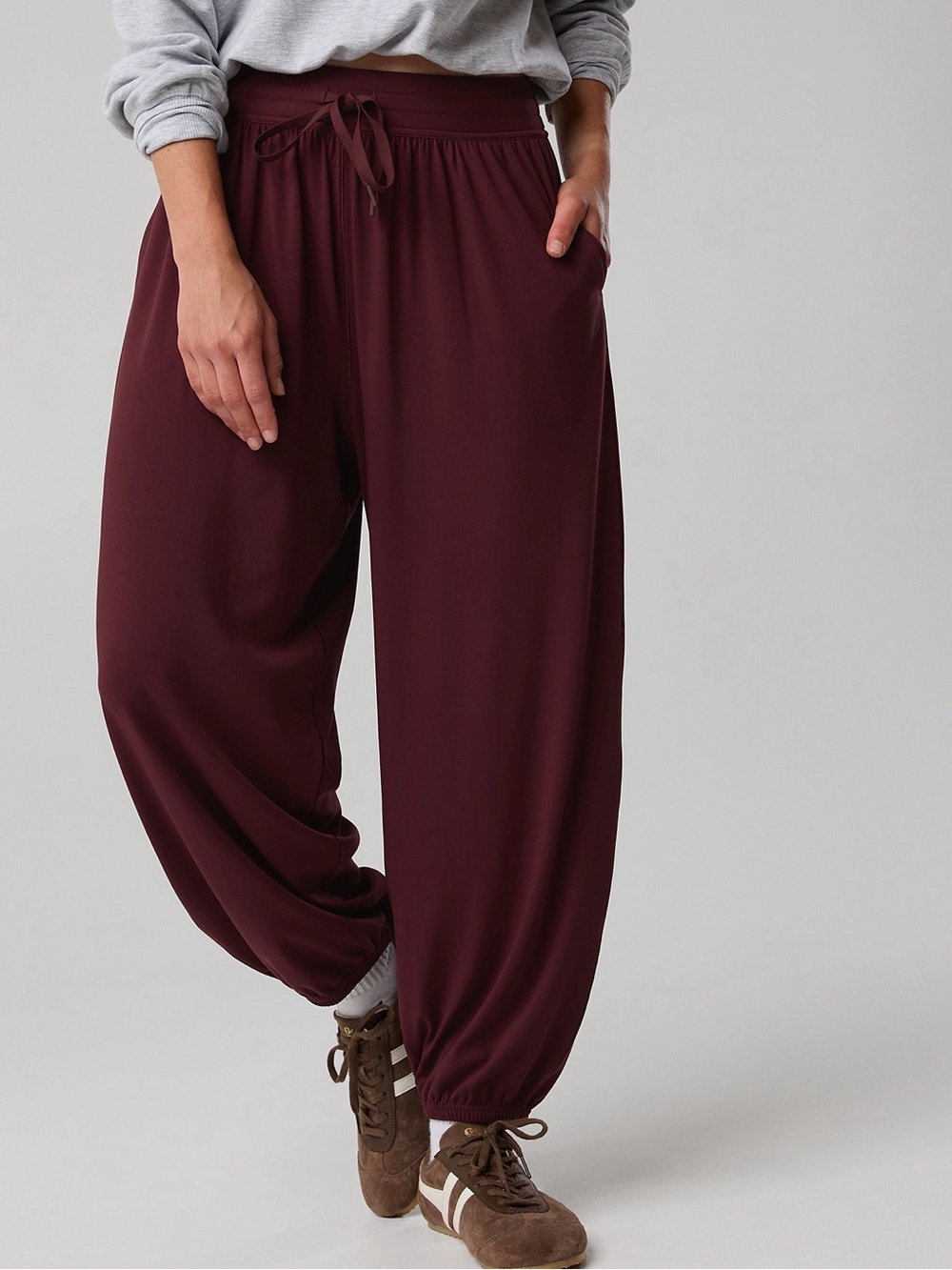 Aerie OFFLINE By Aerie Real Me Baggy Jogger